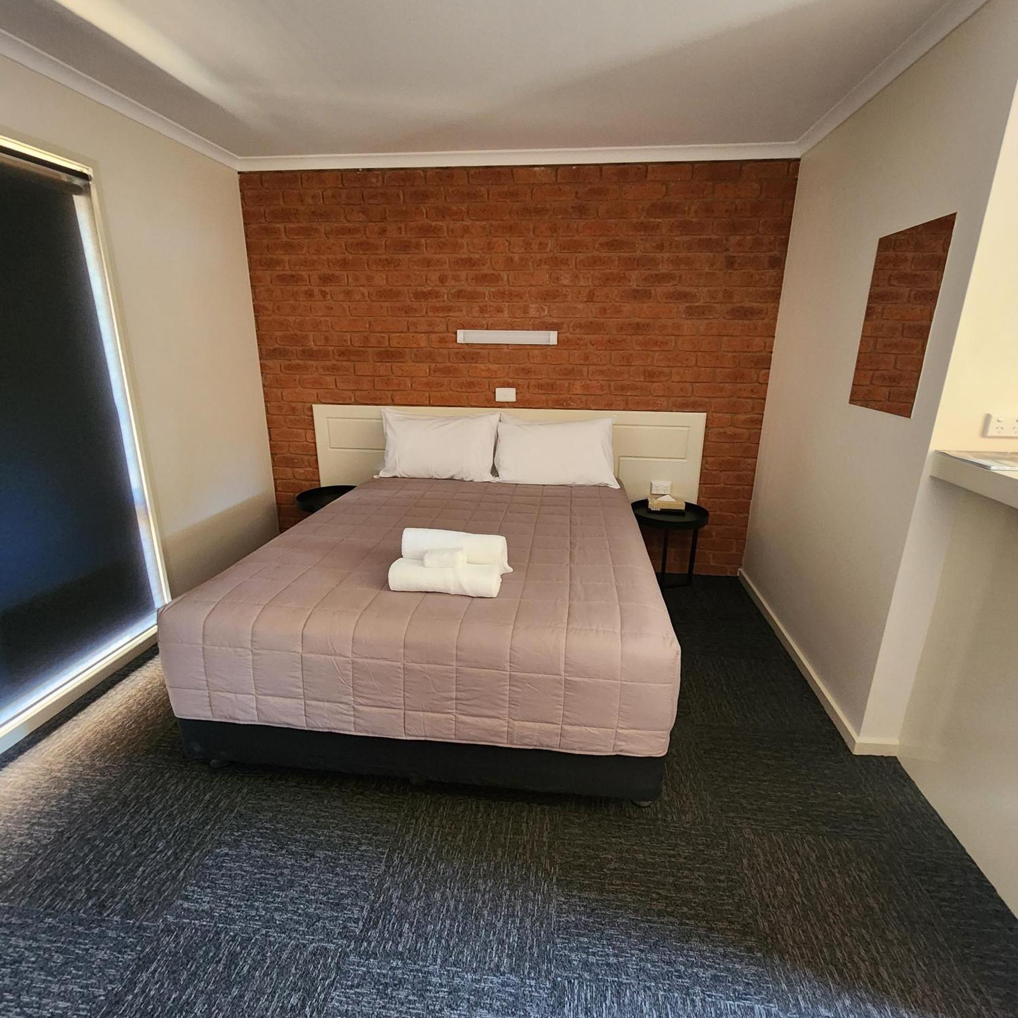 Sun River Resort Buronga - Mildura Exteriör bild